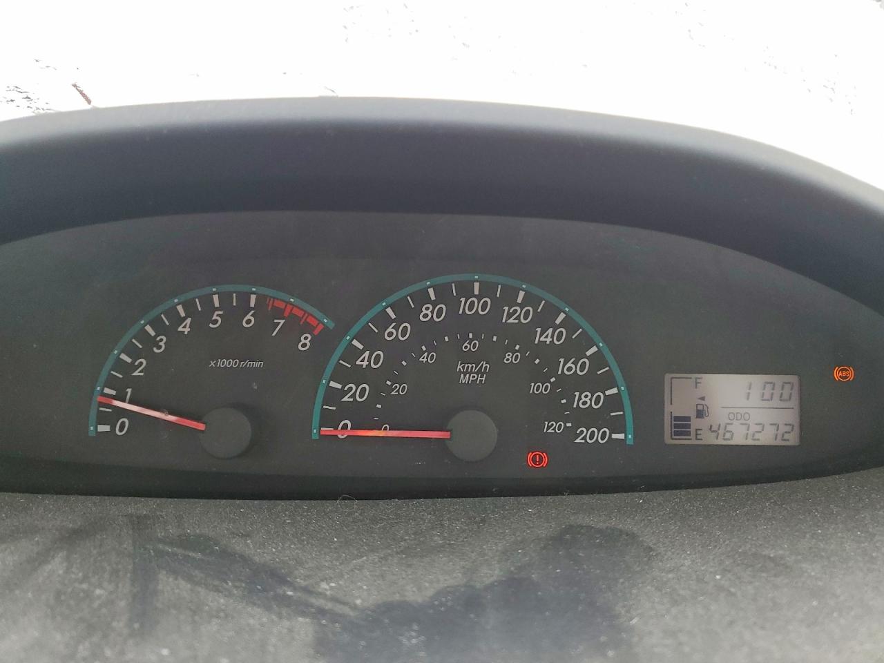 2010 TOYOTA YARIS photo 25