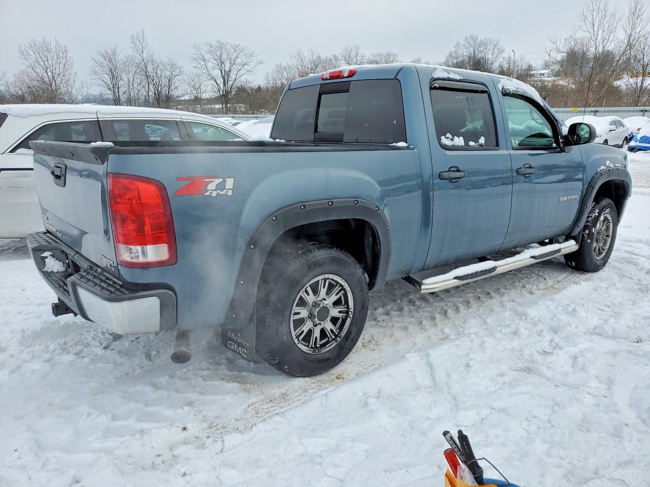 2011 GMC SIERRA K1500 SLE photo 7