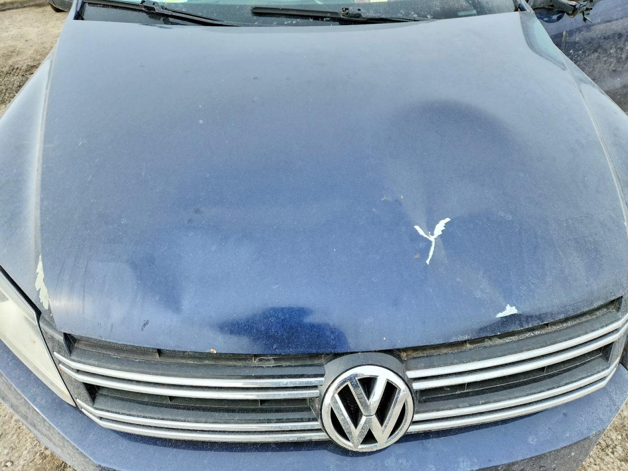 2012 VOLKSWAGEN TIGUAN S photo 21