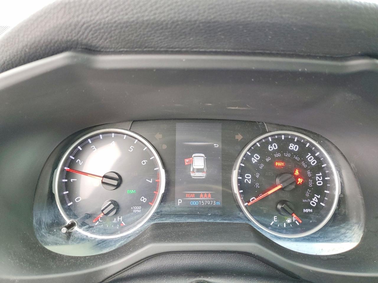 2021 TOYOTA RAV4 XLE photo 17