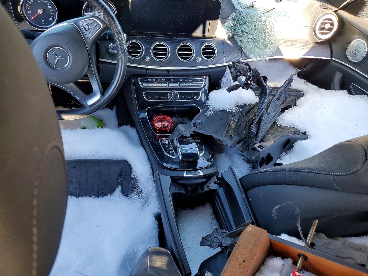 2017 MERCEDES-BENZ E 300 4MATIC photo 15