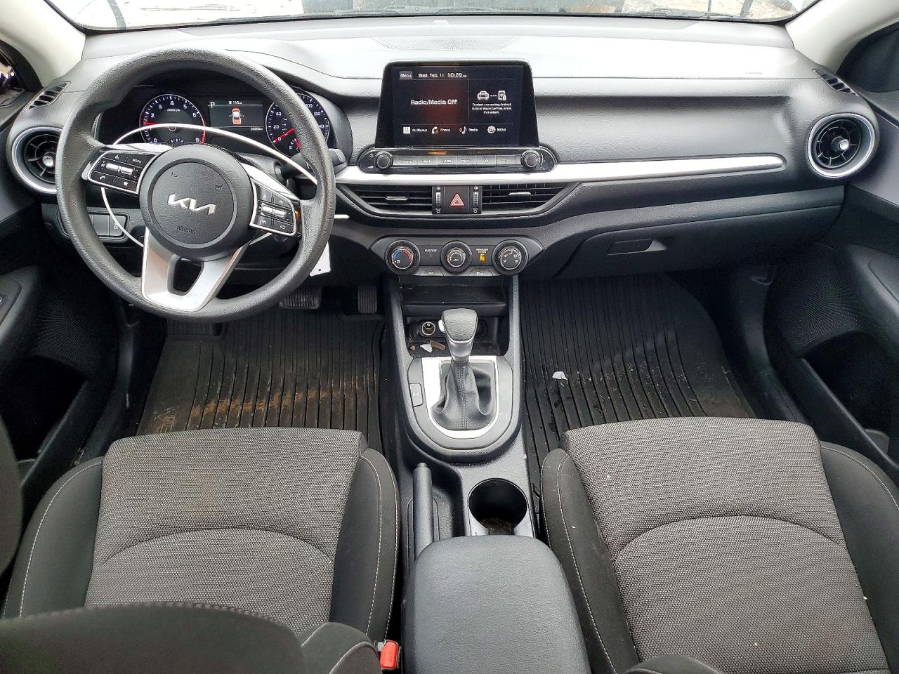 2024 KIA FORTE LX photo 15