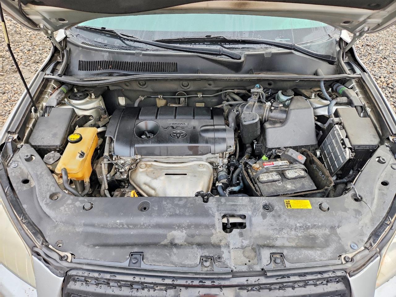 2011 TOYOTA RAV4 photo 21
