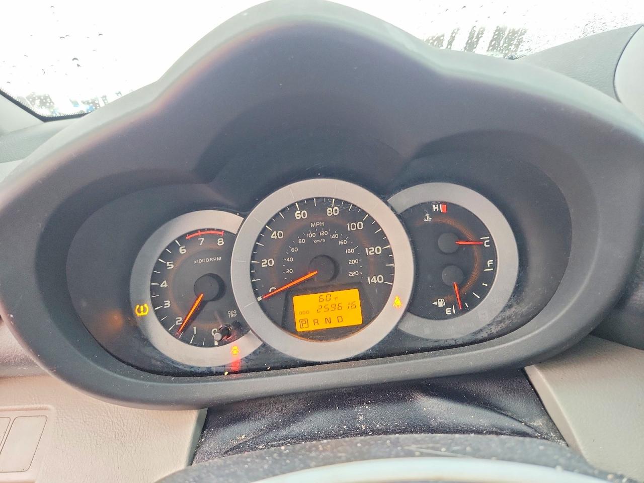 2011 TOYOTA RAV4 photo 17