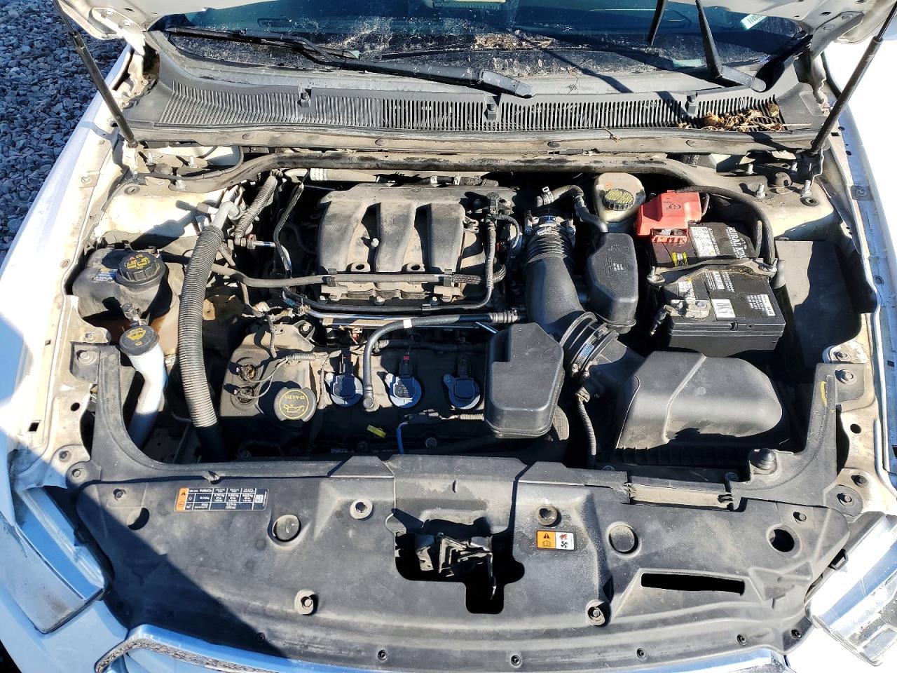 2015 FORD TAURUS LIMITED photo 21