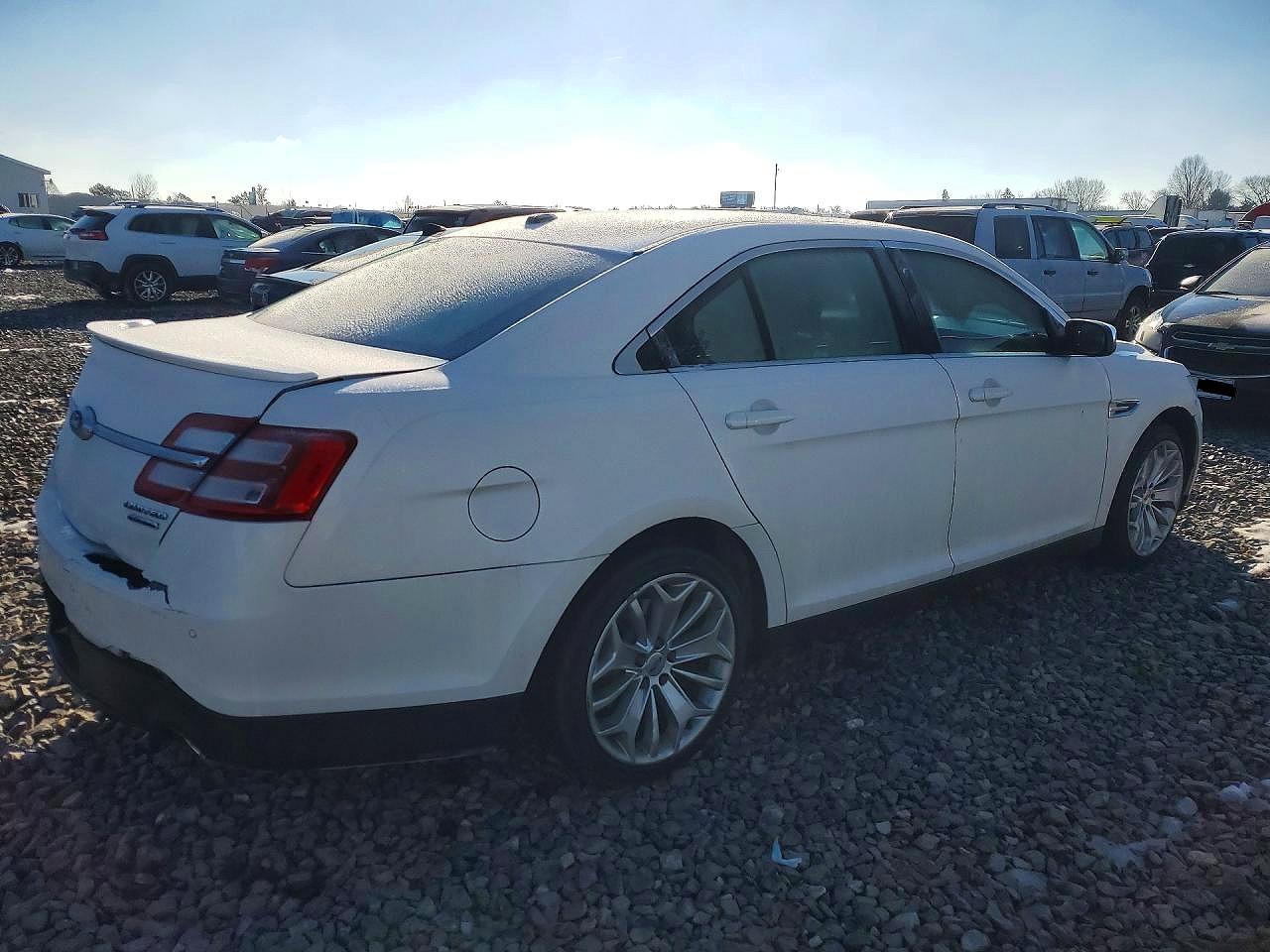 2015 FORD TAURUS LIMITED photo 5