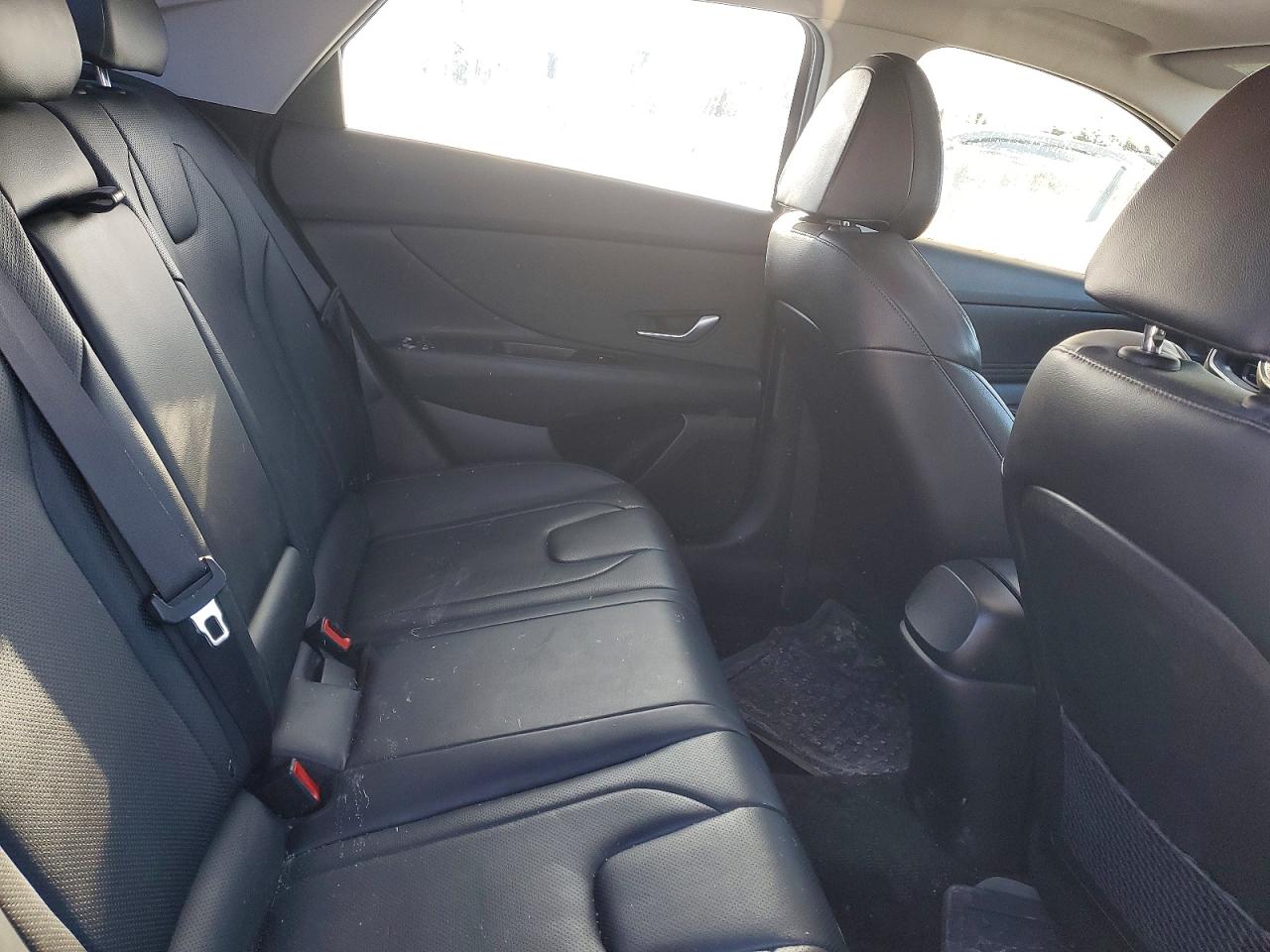 2021 HYUNDAI ELANTRA SEL photo 10