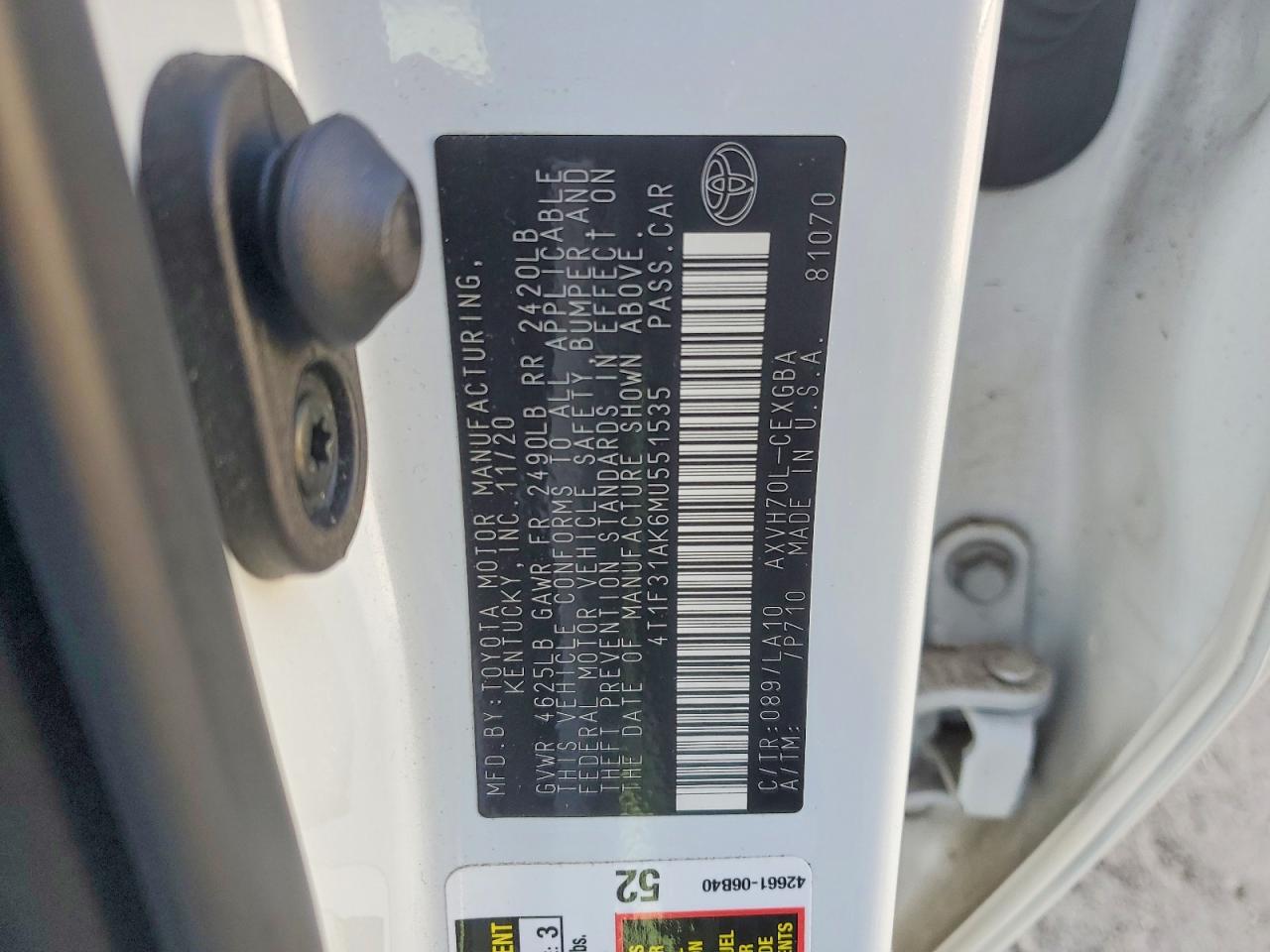 2021 TOYOTA CAMRY XLE photo 23