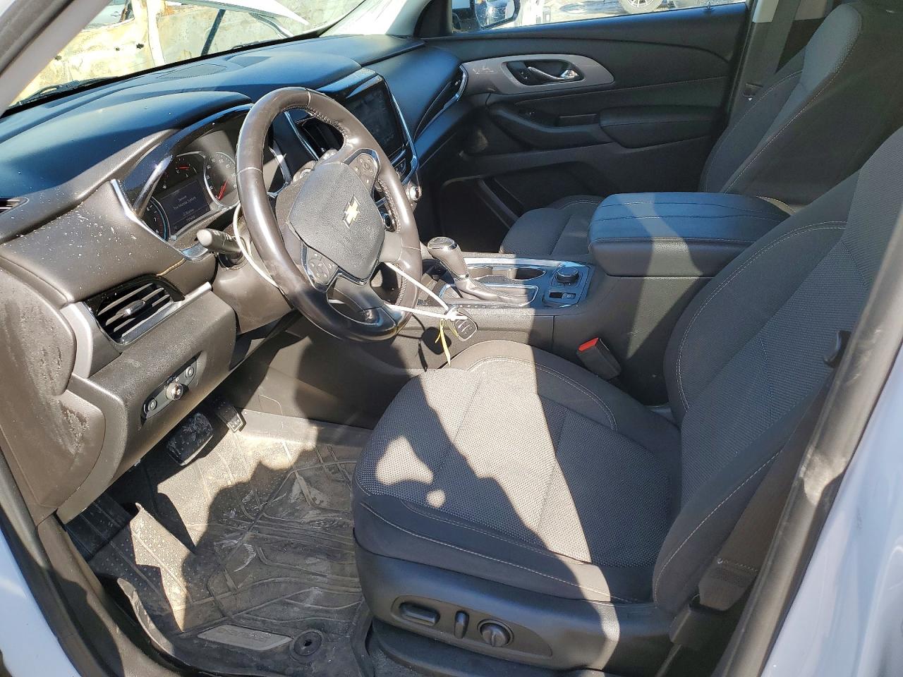 2020 CHEVROLET TRAVERSE LT photo 19