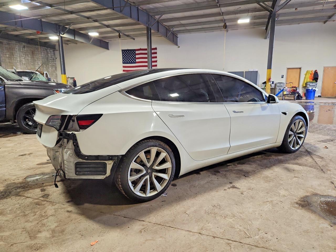 2020 TESLA MODEL 3 photo 3