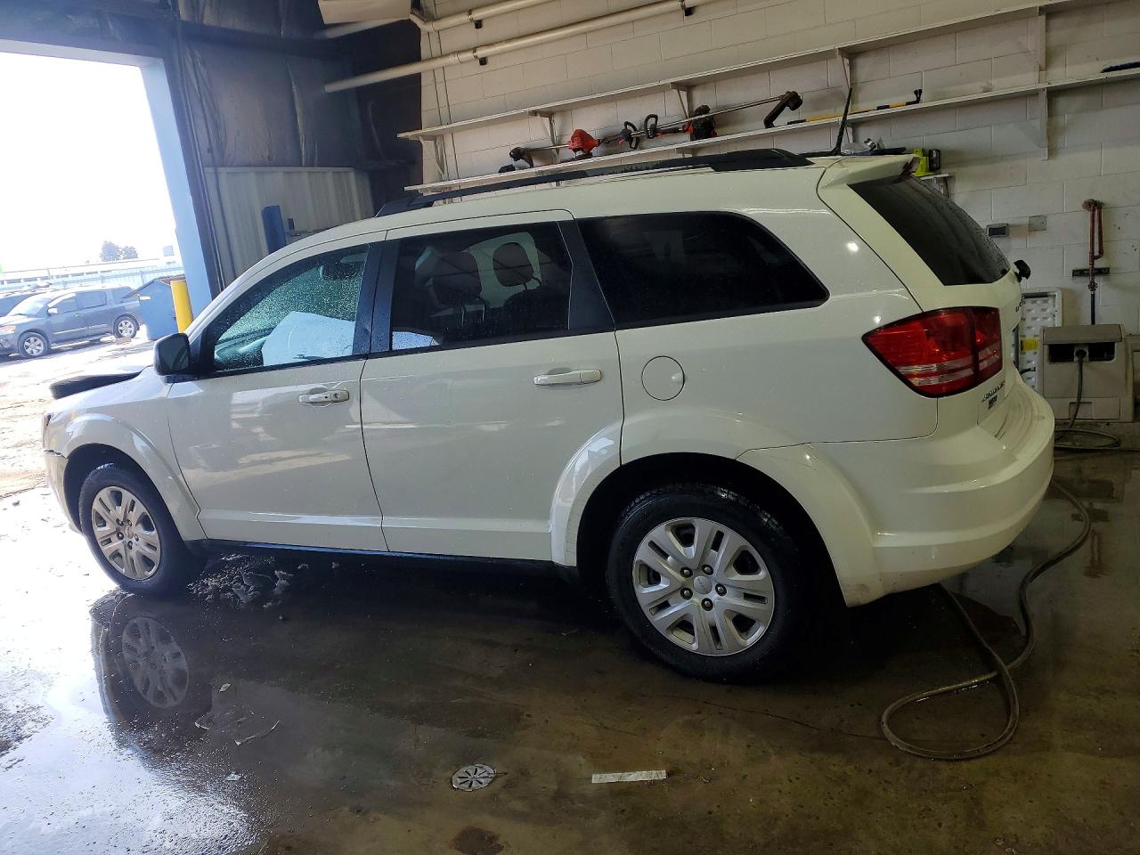 2018 DODGE JOURNEY SE photo 4