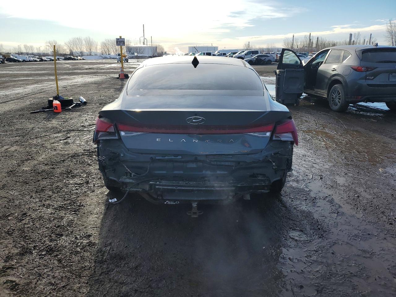 2021 HYUNDAI ELANTRA SEL photo 6