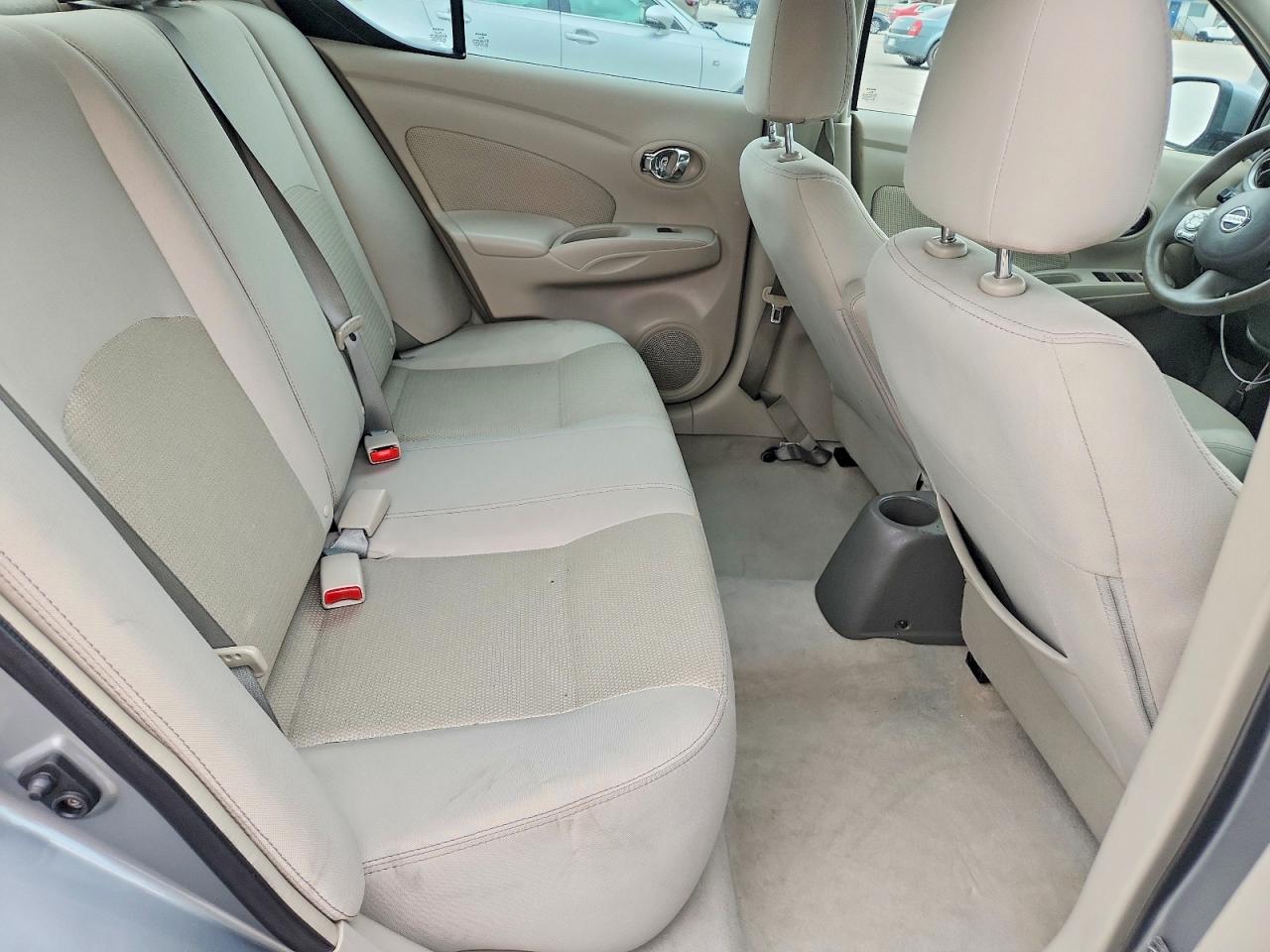 2014 NISSAN VERSA 1.6 SL photo 19