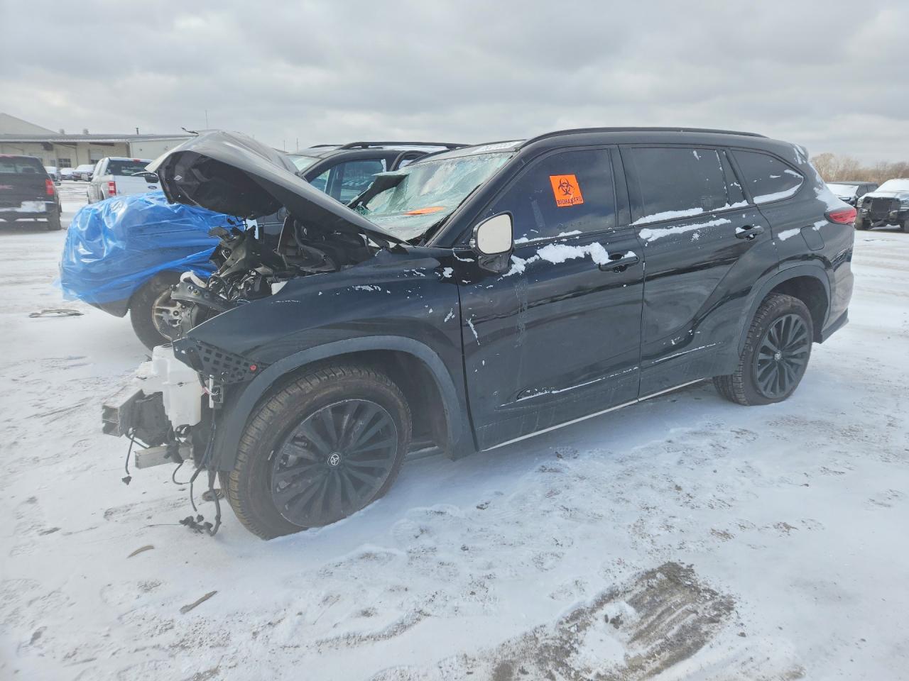 2023 TOYOTA HIGHLANDER
