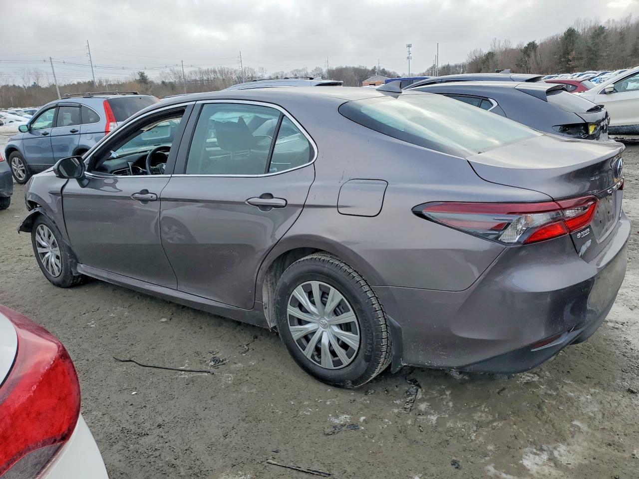 2023 TOYOTA CAMRY LE photo 2
