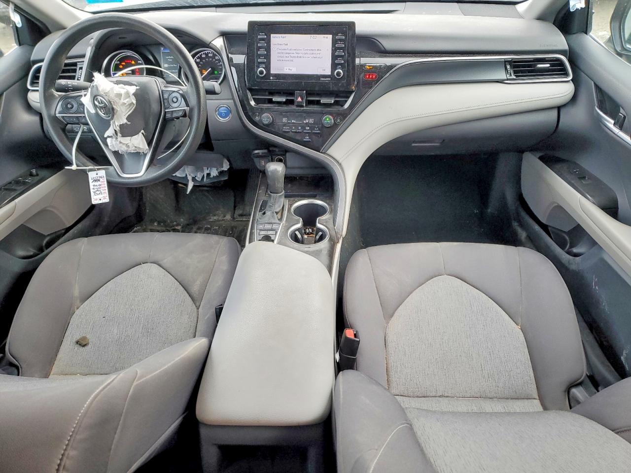 2023 TOYOTA CAMRY LE photo 8