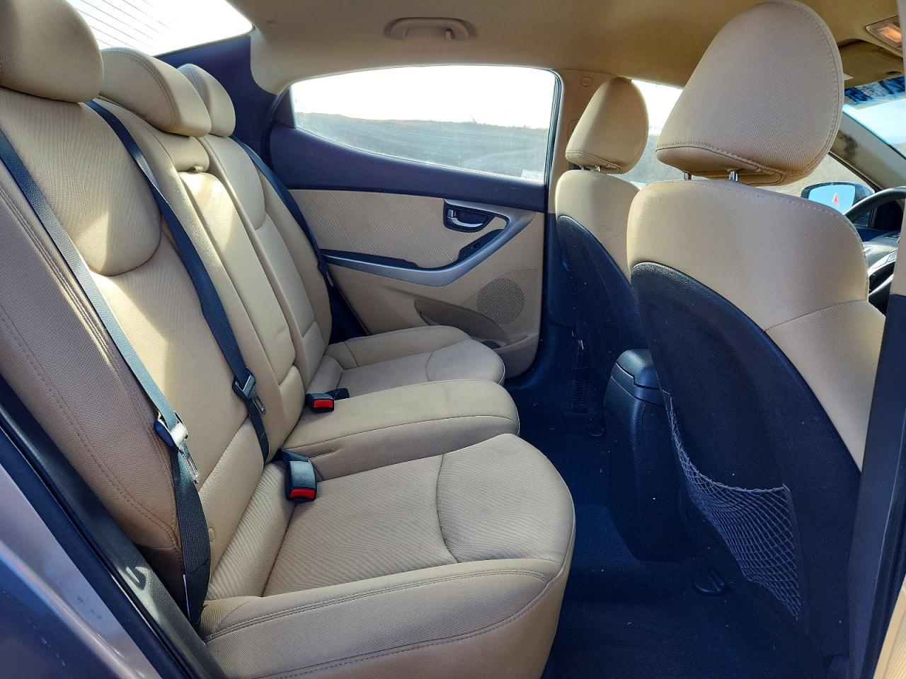2012 HYUNDAI ELANTRA GLS photo 19