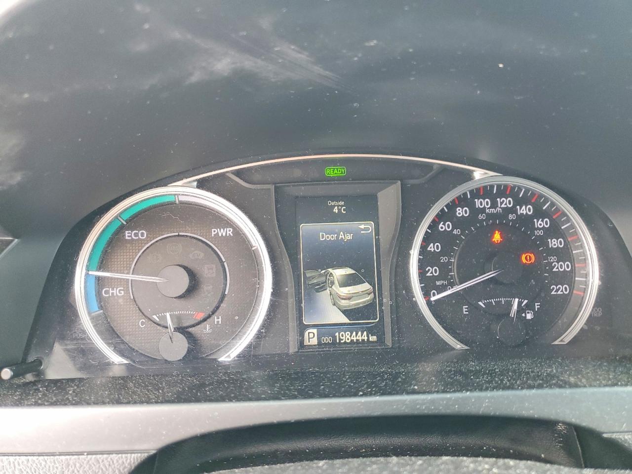 2017 TOYOTA CAMRY HYBRID photo 17