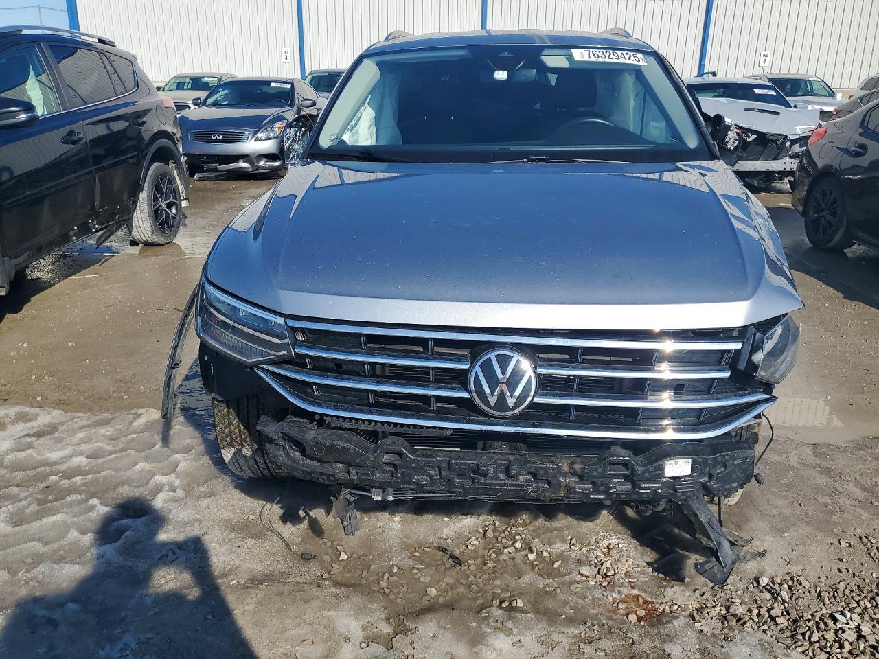 2024 VOLKSWAGEN TIGUAN SE photo 5