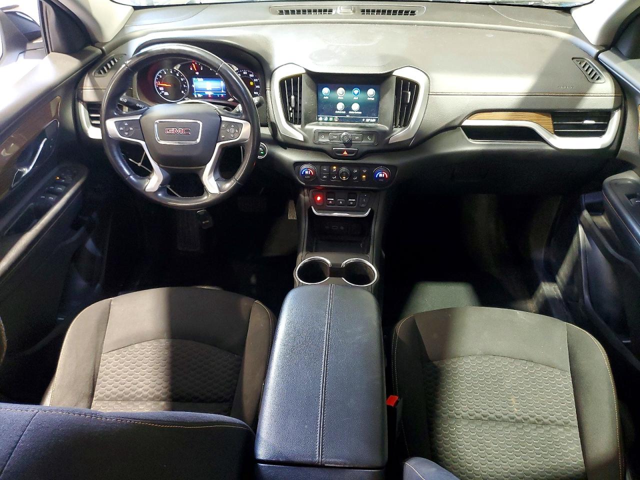 2019 GMC TERRAIN SLE photo 8