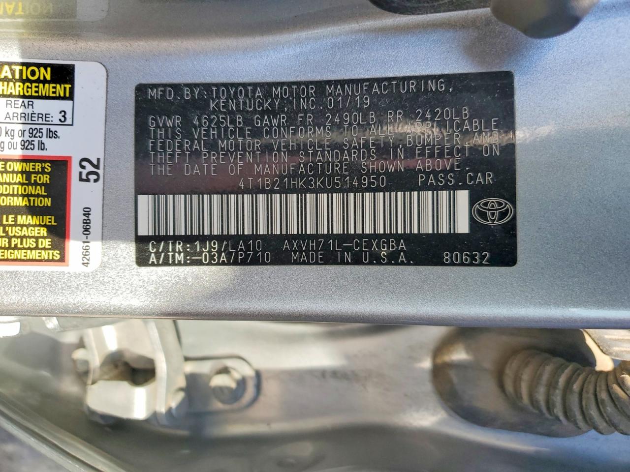 2019 TOYOTA CAMRY HYBRID photo 25