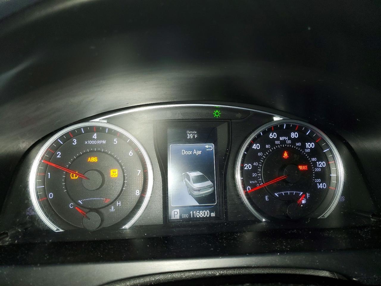2017 TOYOTA CAMRY SE photo 17