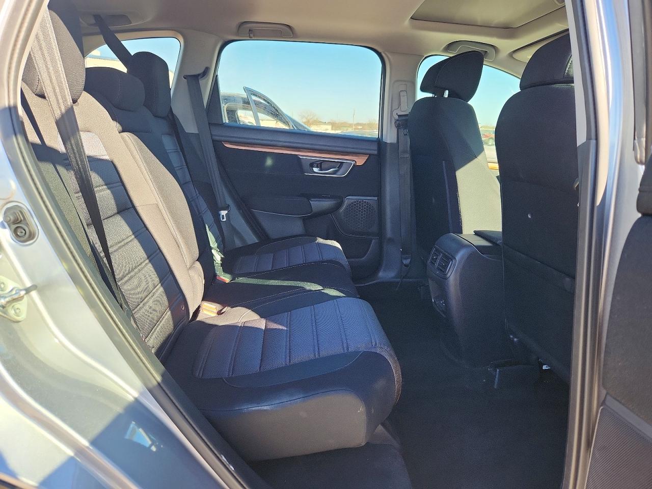 2017 HONDA CR-V EX photo 11