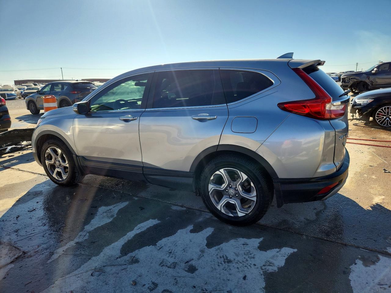 2017 HONDA CR-V EX photo 2
