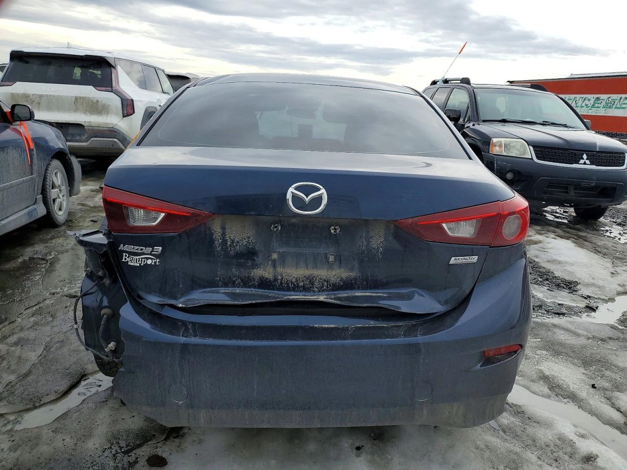 2018 MAZDA 3 GS photo 11