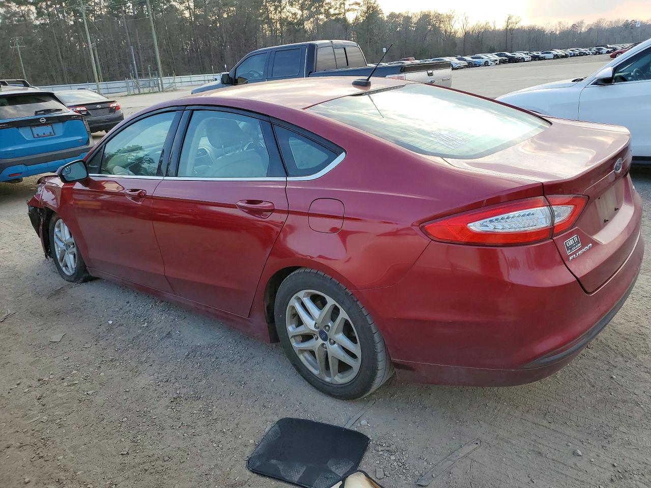 2015 FORD FUSION SE photo 3