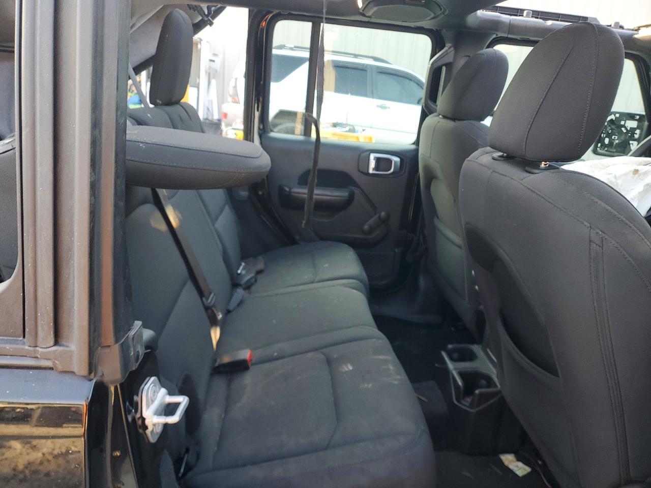 2019 JEEP WRANGLER UNLIMITED SPORT photo 31