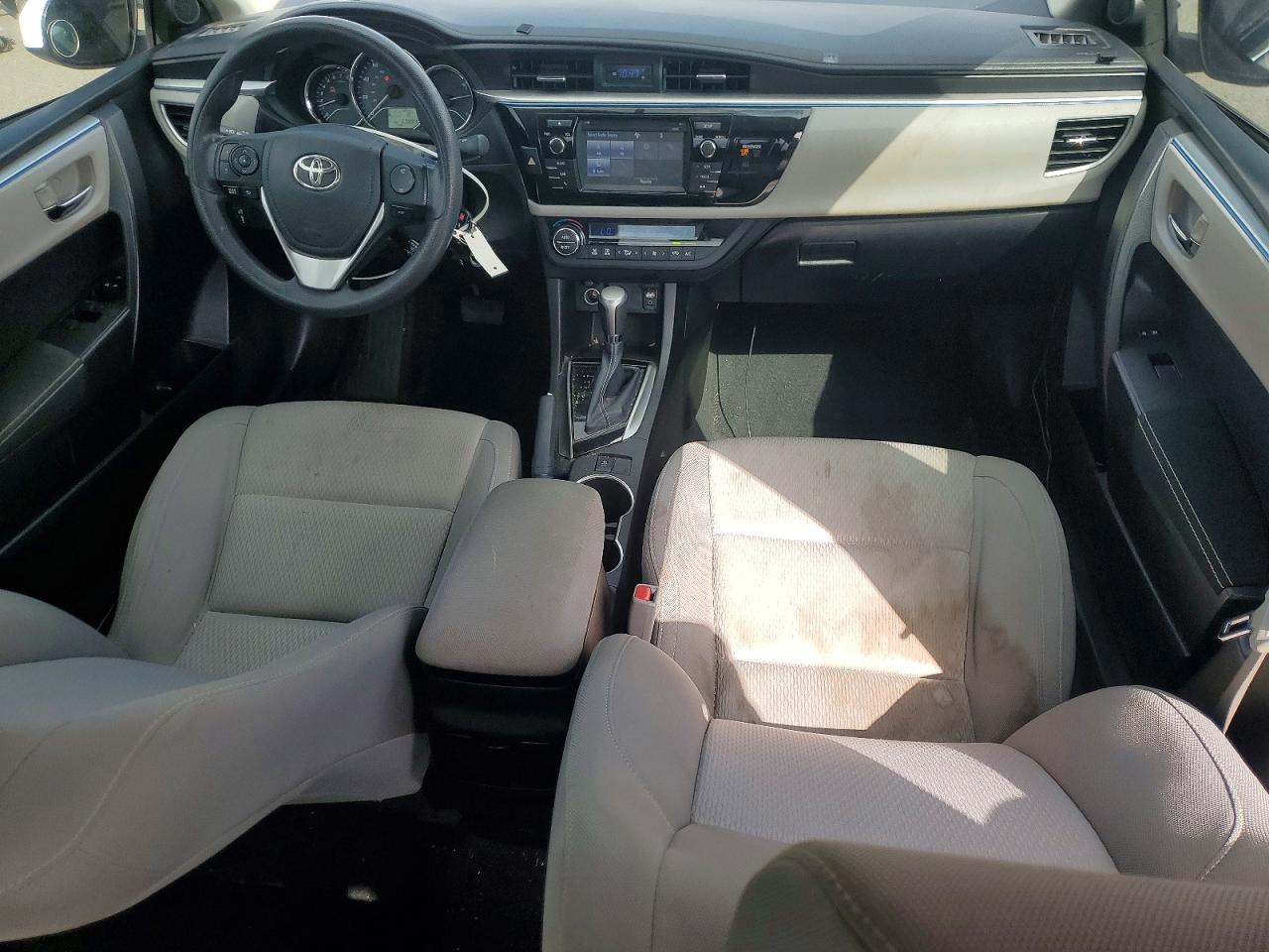2014 TOYOTA COROLLA L photo 8