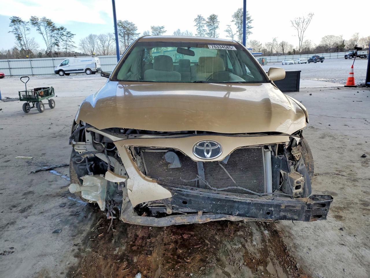 2011 TOYOTA CAMRY BASE photo 5