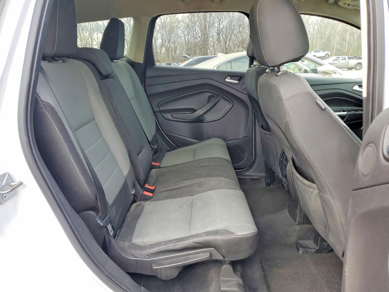 2016 FORD ESCAPE SE photo 11