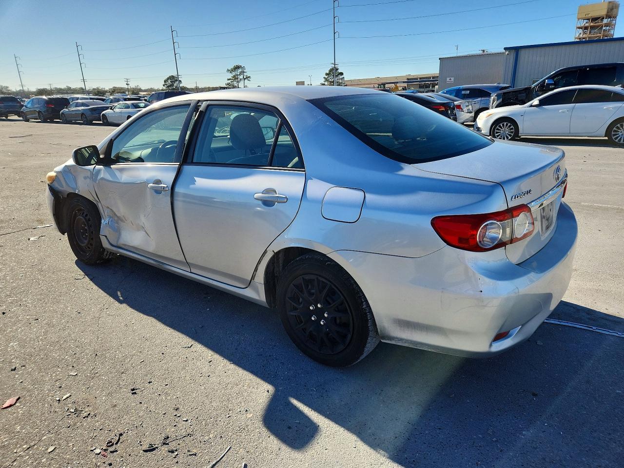 2012 TOYOTA COROLLA BASE photo 2