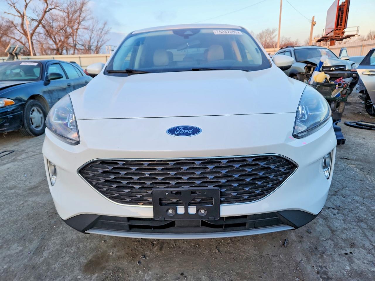 2022 FORD ESCAPE SEL photo 9