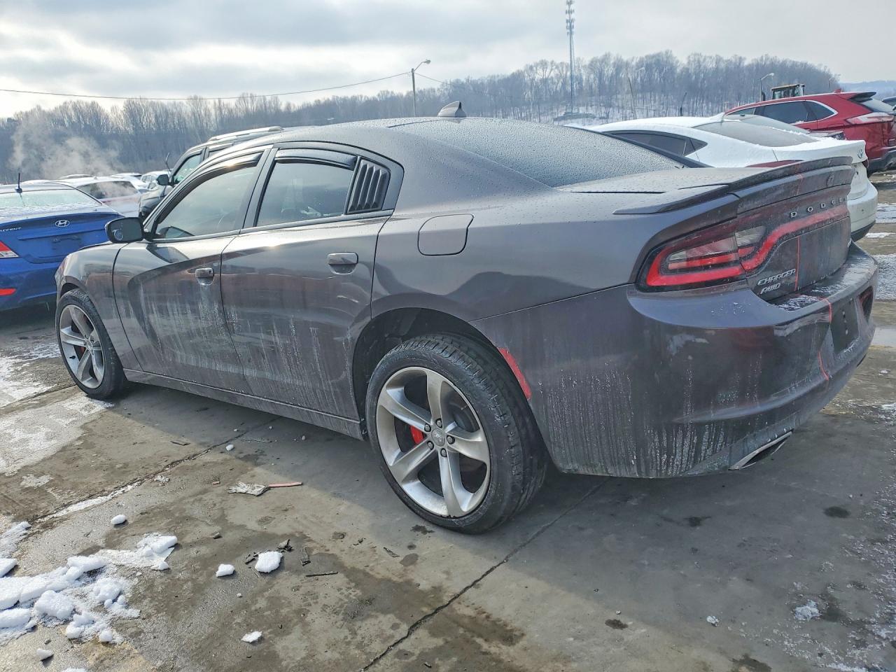 2016 DODGE CHARGER SXT photo 2
