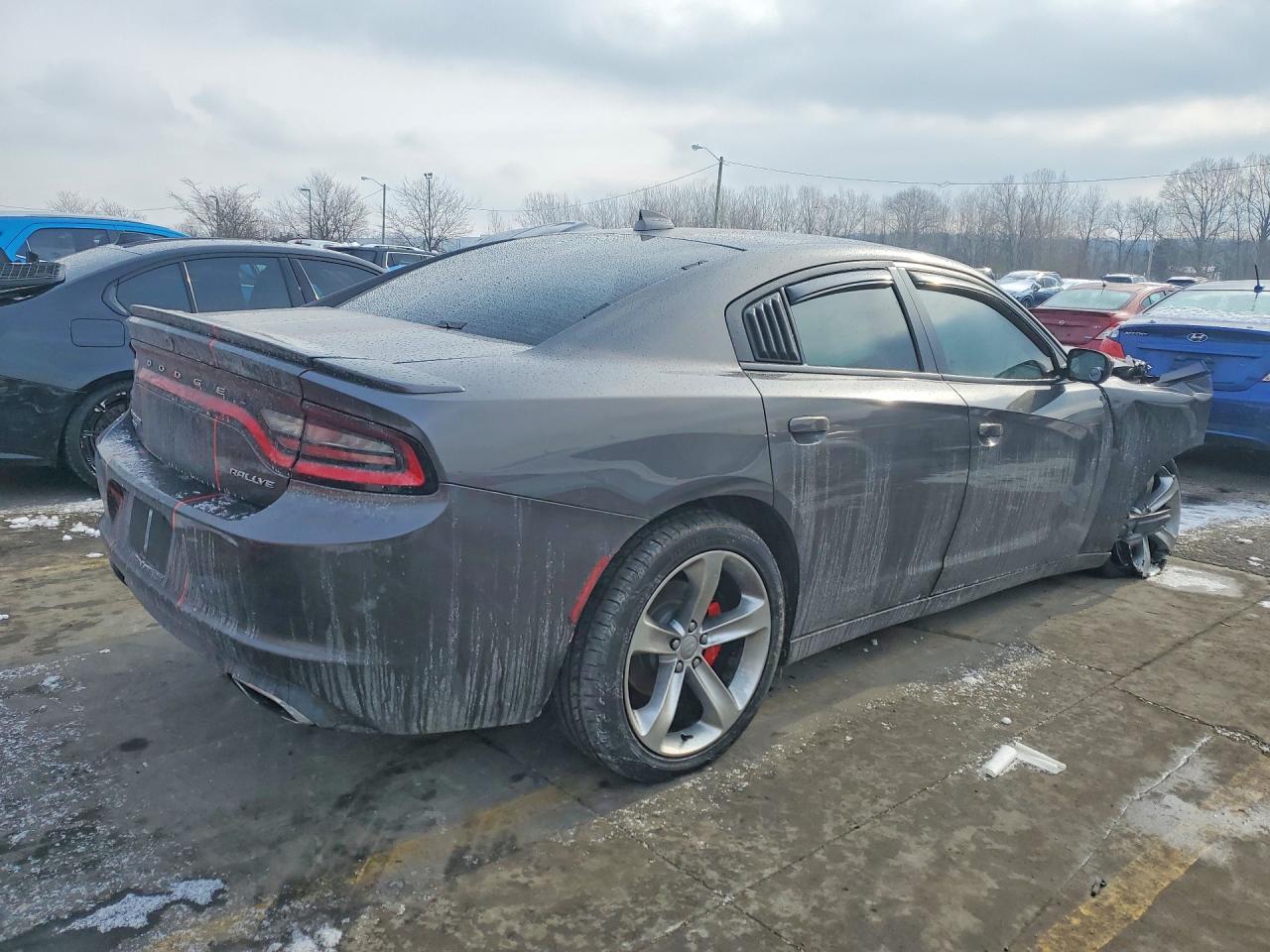 2016 DODGE CHARGER SXT photo 3