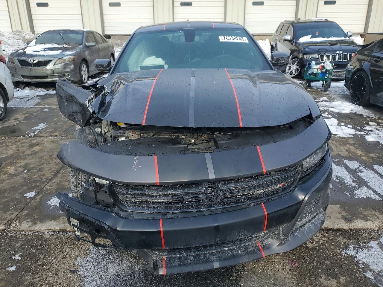 2016 DODGE CHARGER SXT photo 5