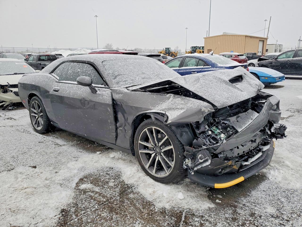2023 DODGE CHALLENGER GT photo 4
