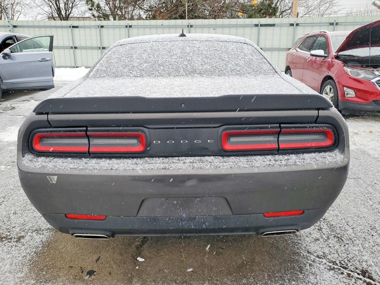 2023 DODGE CHALLENGER GT photo 6