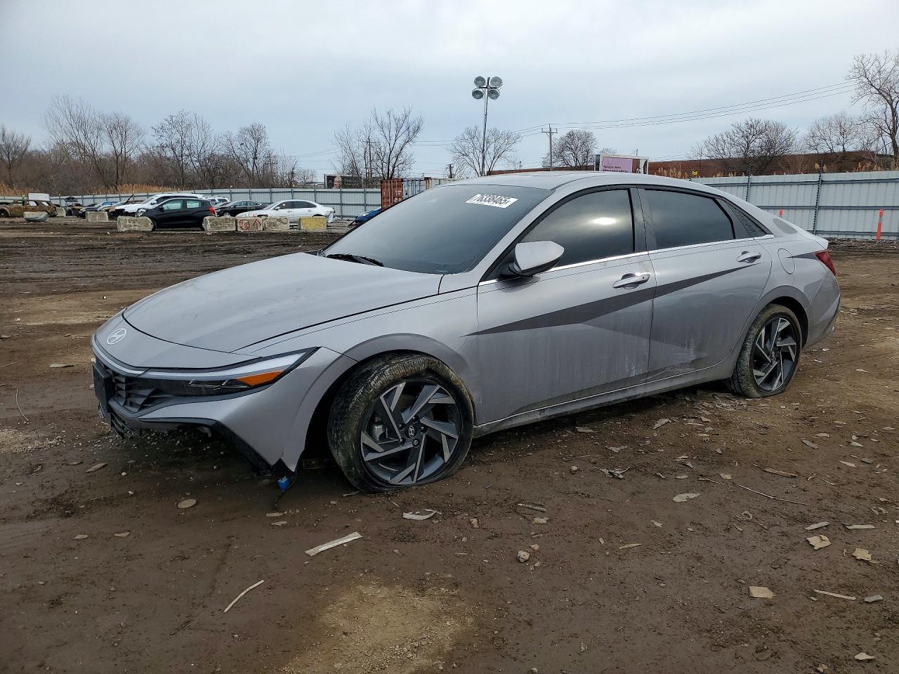 2025 HYUNDAI ELANTRA