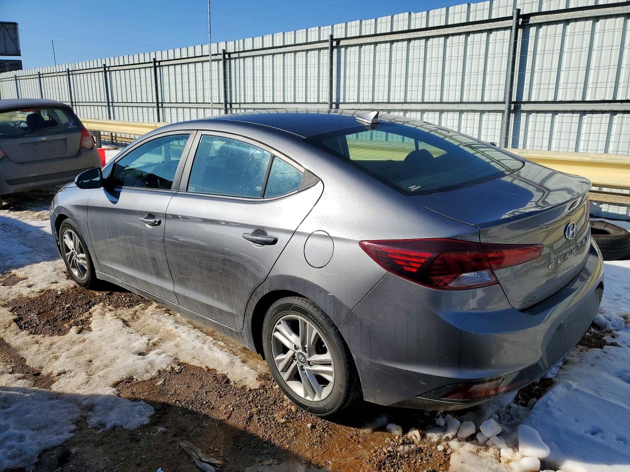 2019 HYUNDAI ELANTRA SEL photo 2