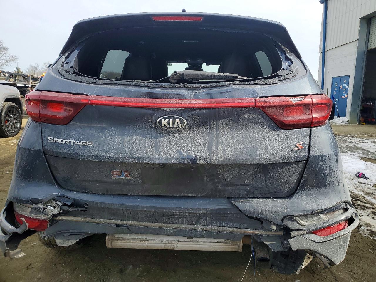 2020 KIA SPORTAGE S photo 11