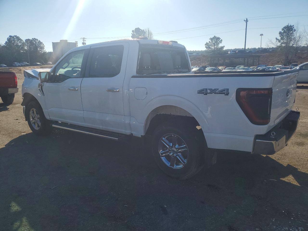 2024 FORD F150 XLT photo 3