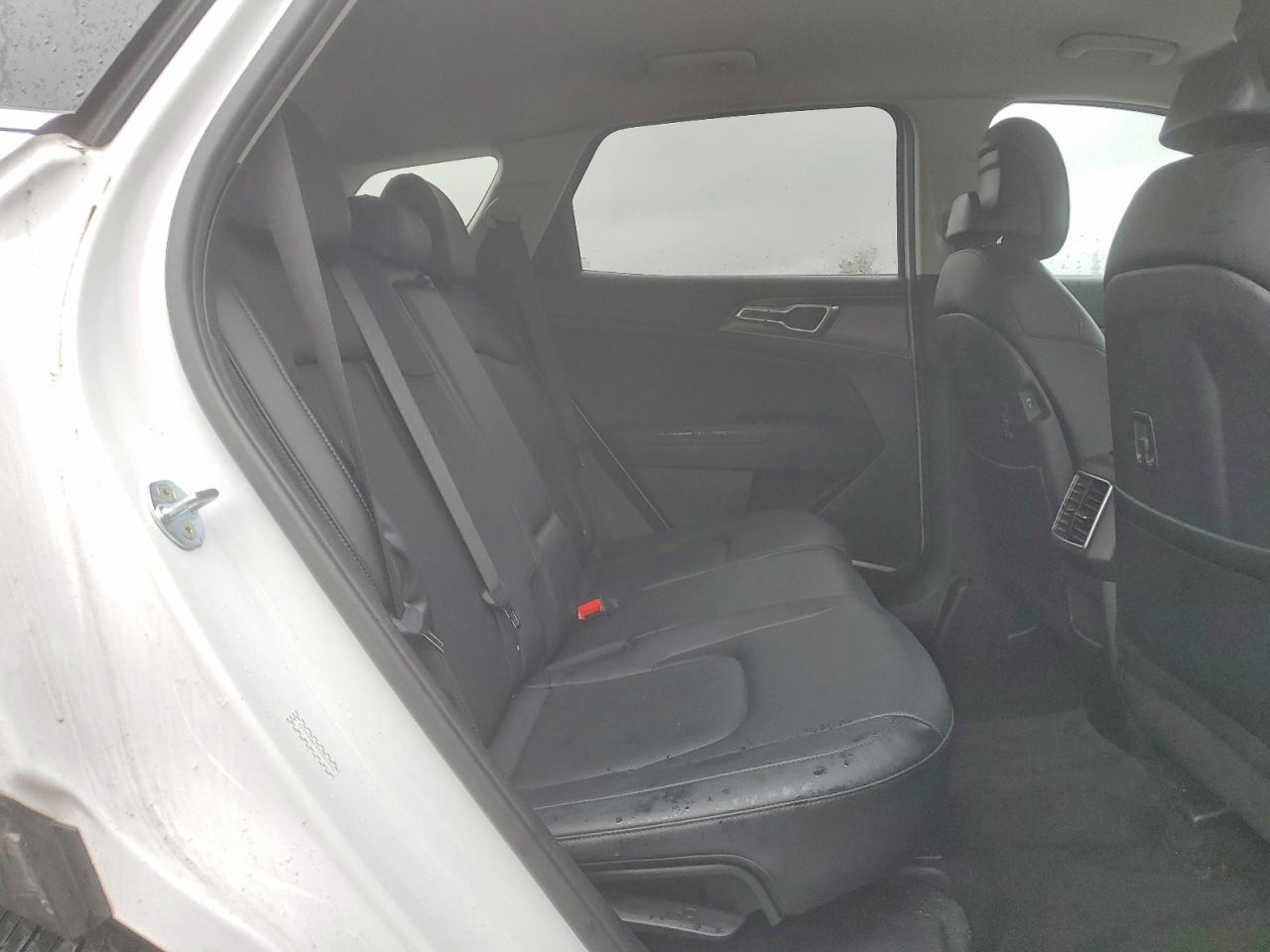 2023 KIA SPORTAGE EX photo 11
