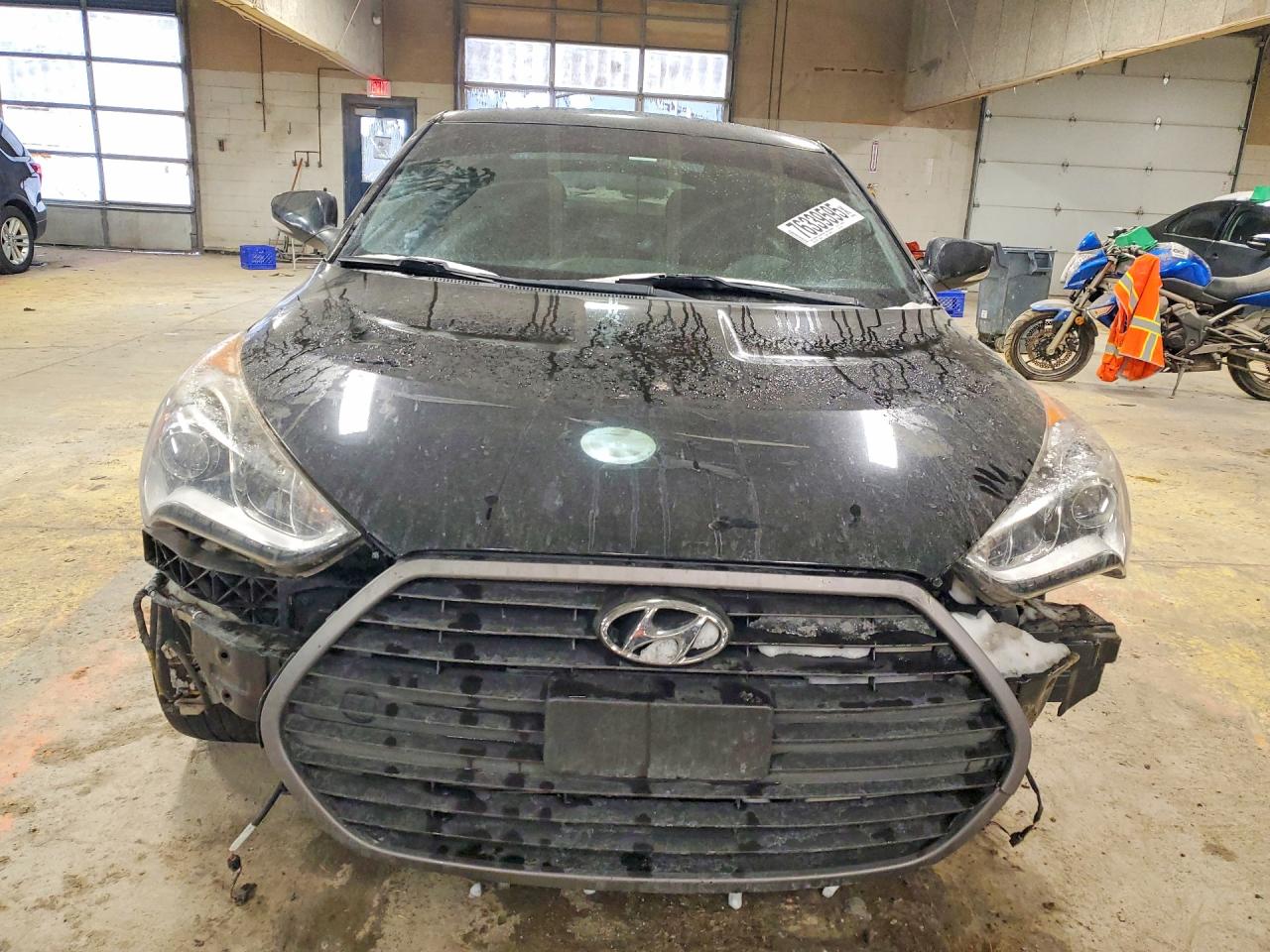 2016 HYUNDAI VELOSTER TURBO photo 9