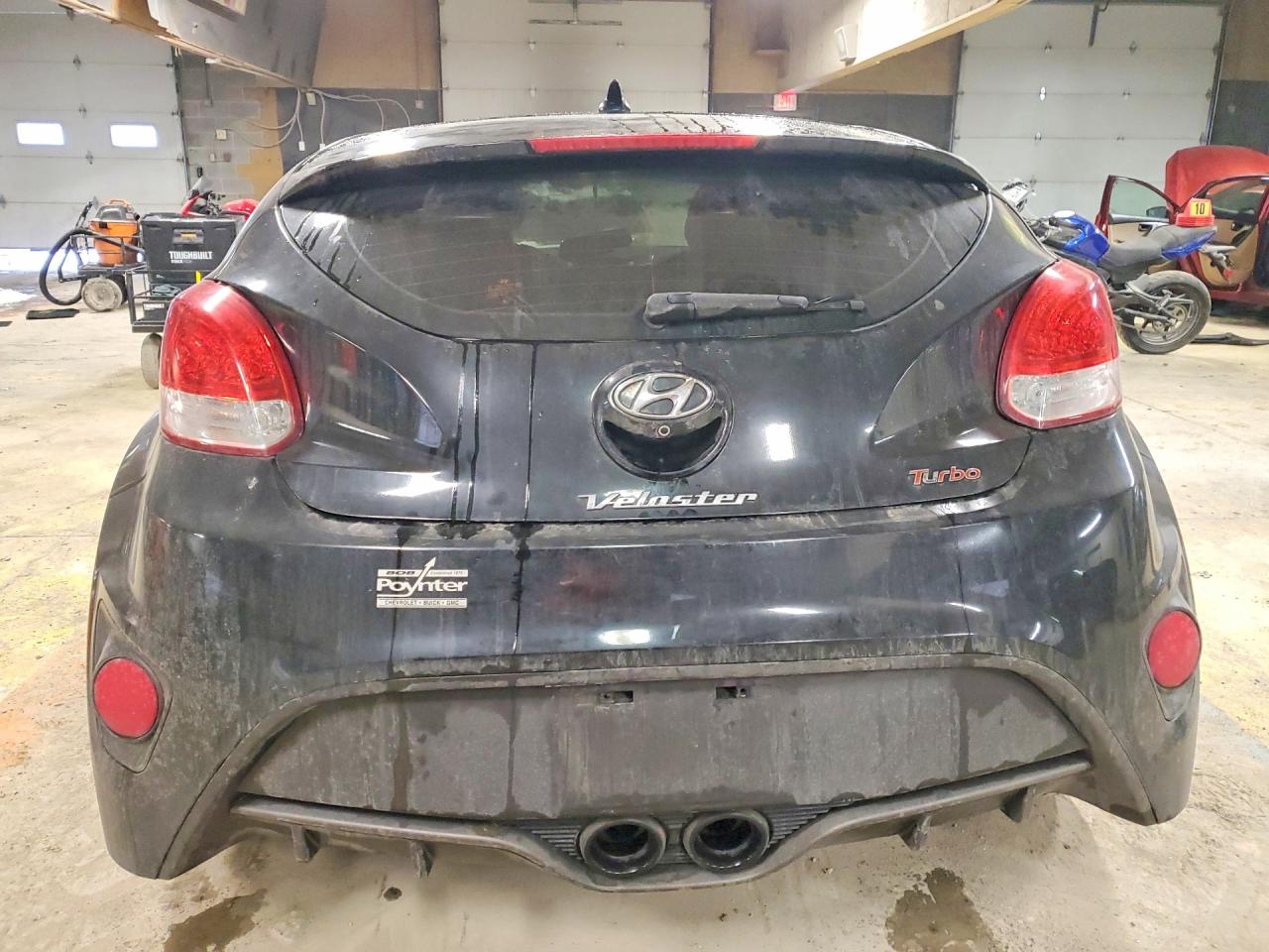 2016 HYUNDAI VELOSTER TURBO photo 11