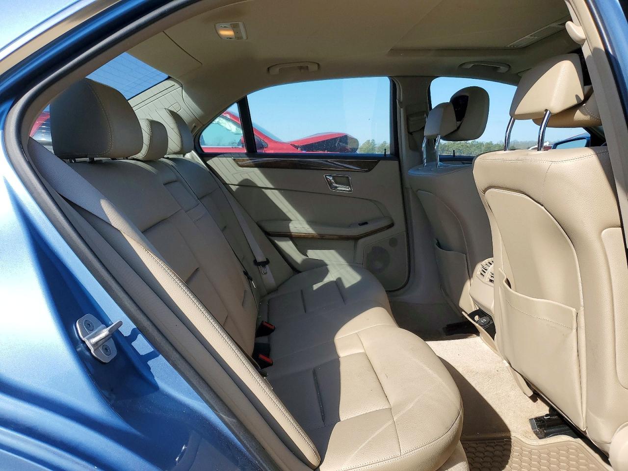 2011 MERCEDES-BENZ E 350 4MATIC photo 19