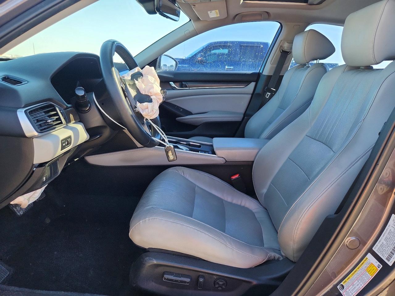 2018 HONDA ACCORD EXL photo 7